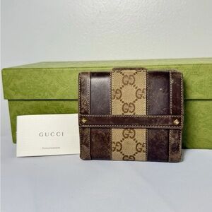 Authentic Gucci Classic Brown and Cream Wallet